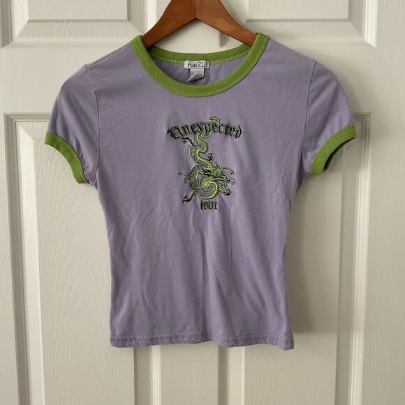 Rue 21 Y2K Graphic Tee Dragon Ringer Early 2000s Gothic Grunge Aesthetic - Picture 1 of 3